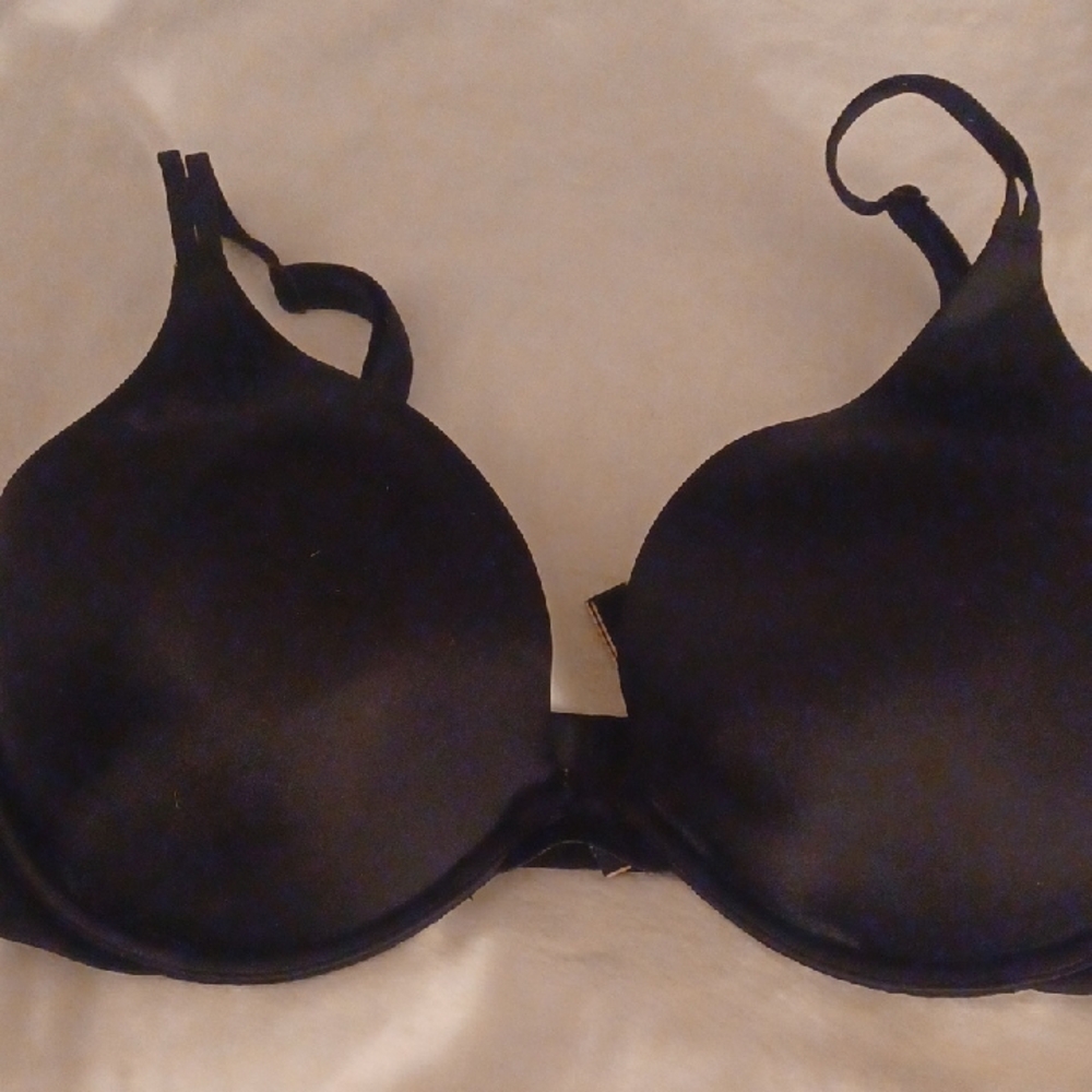 Victorias Secret Lighty Lined Plunge Bra Sz 36DDD